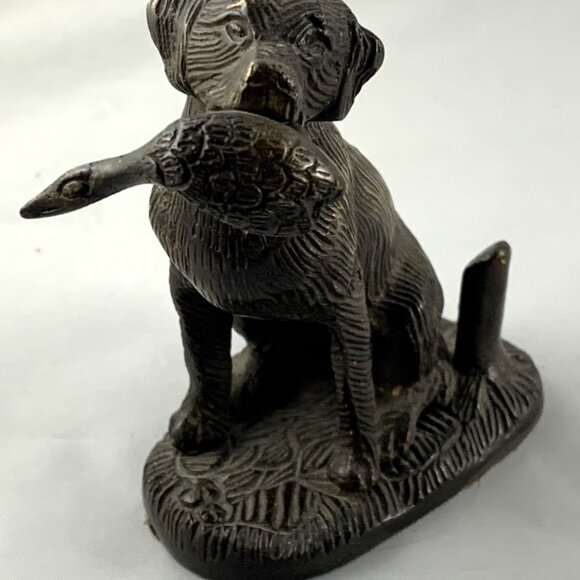 Heavy Bronze Statue Labrador Retriever with Duck, Hunting, Waterfowl, Vintage - Picture 2 of 4